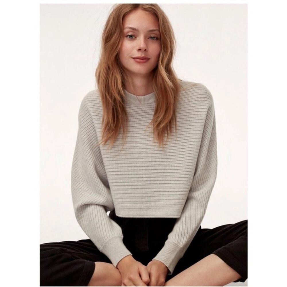 Aritzia Light Gray Crewneck Ribbed Sweater